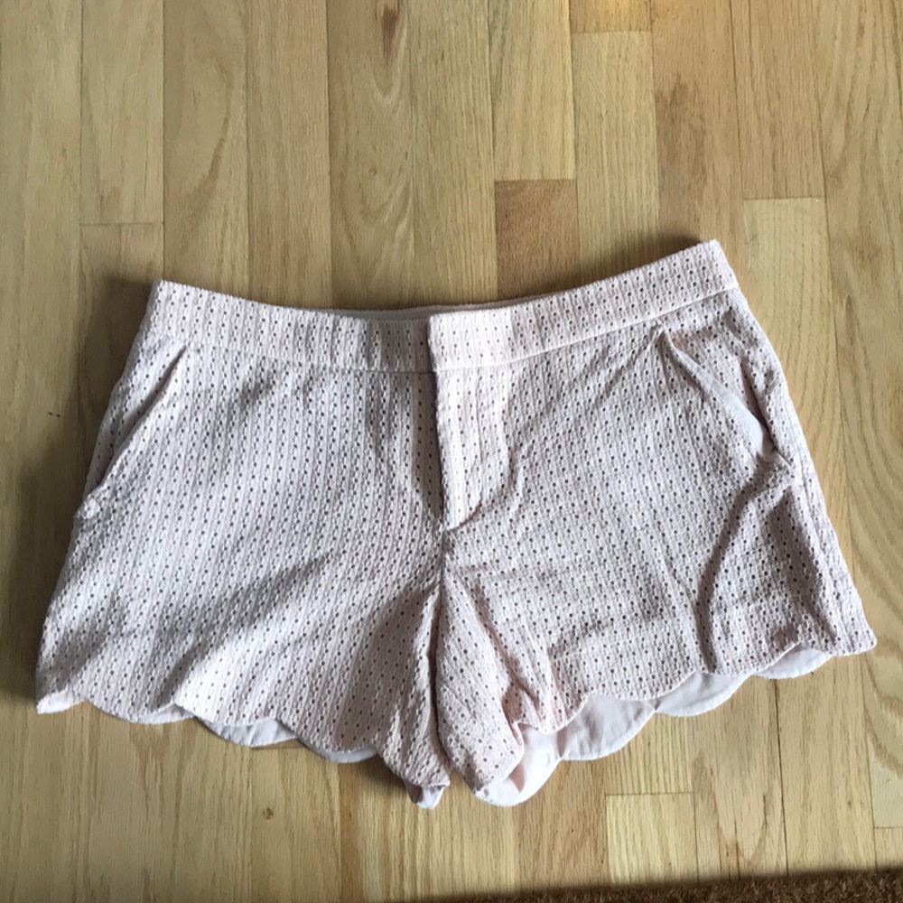 Club Monaco pink, embroidered, scalloped shorts